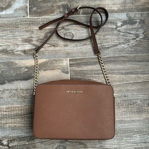 michael khors brown purse